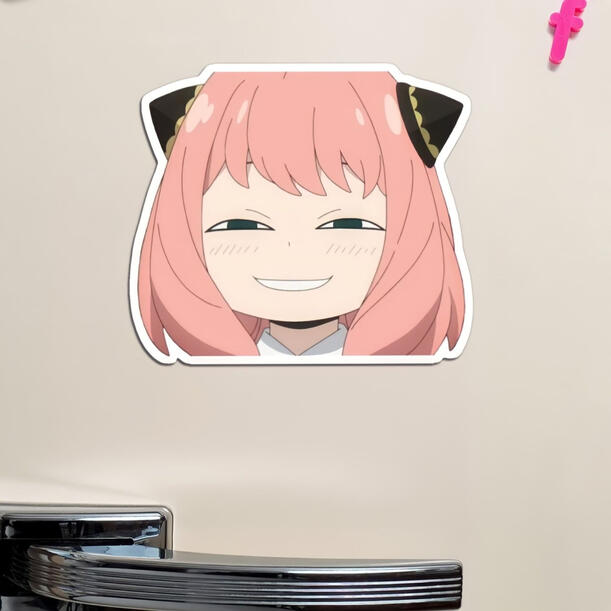 Anya "heh" meme magnet